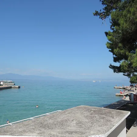 Apartment Dubravka Malinska